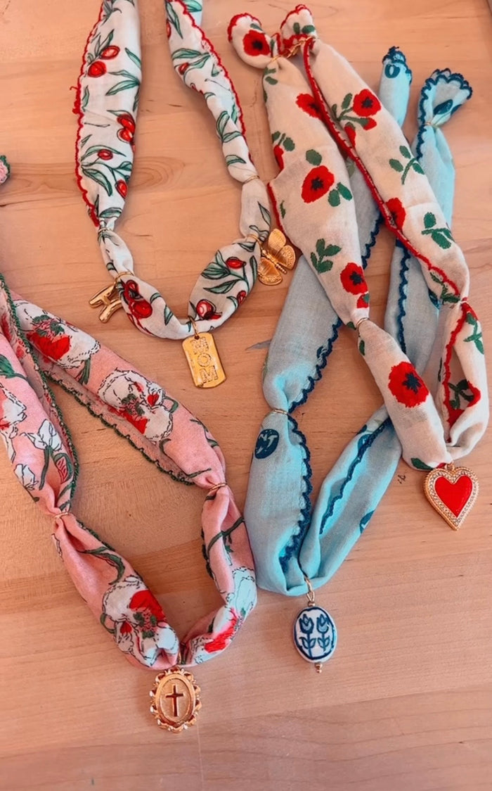 Scarf Chains
