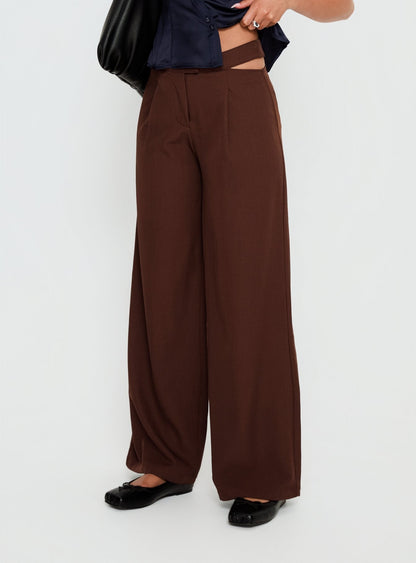 Alys Cut Out Straight Leg Pant Brown