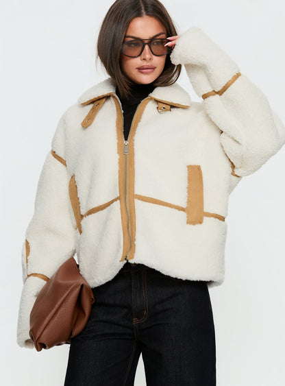 Briane Contrast Teddy Jacket White