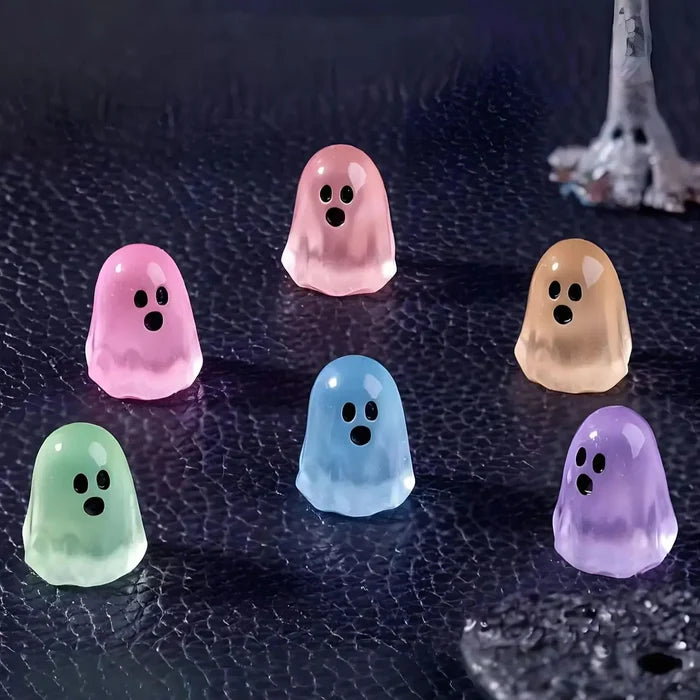 10Pcs Mini Luminous Ghost Figures Glowing At Night