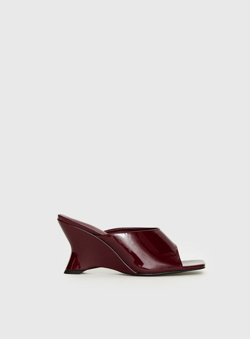 Billini Iselle Wedge Heels Red