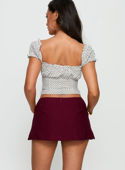 Can't Sleep Skort Burgundy