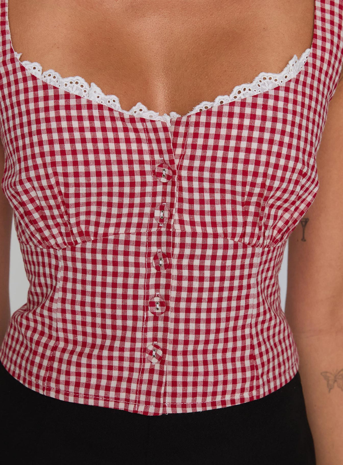 Bruncheon Top Red / White