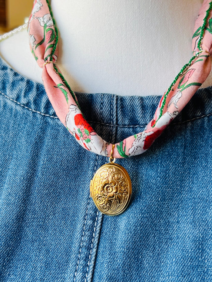 Bandana Locket