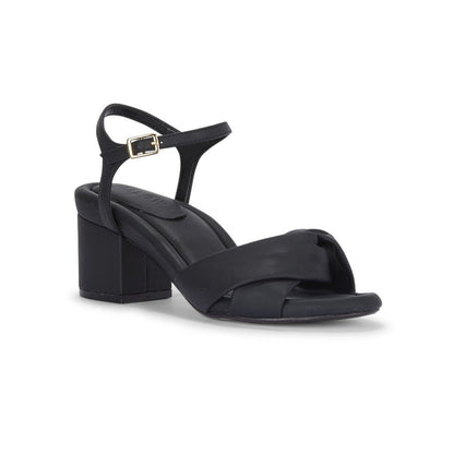 3 / black