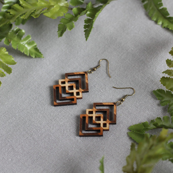 Mira Earrings image 4